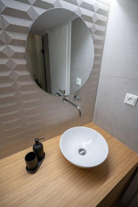 Piraeus Cozy Apartment For 4 Persons Zewnętrze zdjęcie