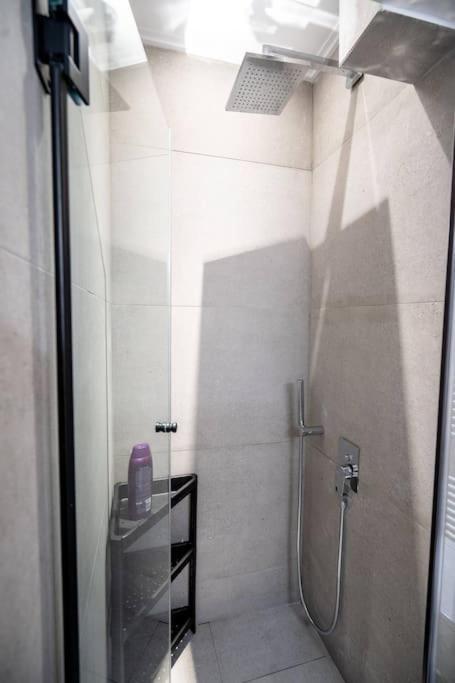 Piraeus Cozy Apartment For 4 Persons Zewnętrze zdjęcie